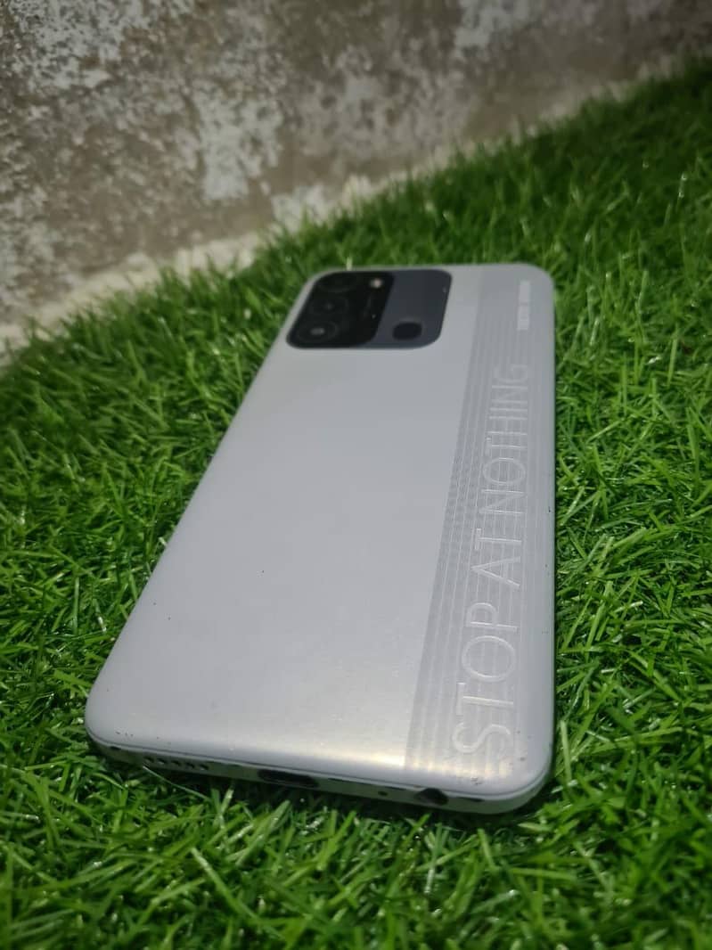 TECNO SPARK 8C 4/64 WITH BOX NOT OPEN 4