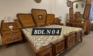 stylish wooden bed set