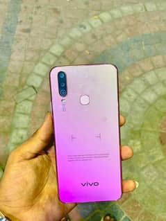 VIVO Y17 8/256 DUEL PTA URGENT SALE