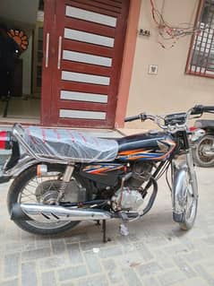 Honda 125 2018 For Sale (Hyderabad Registered)