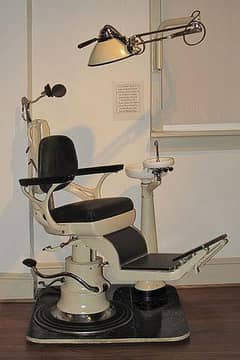 Dental Chair China Old model and Compressor