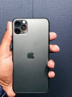 iPhone 11 Pro Max waterpack phone