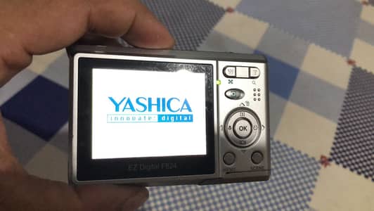 yashica digital camera 08 megapixel