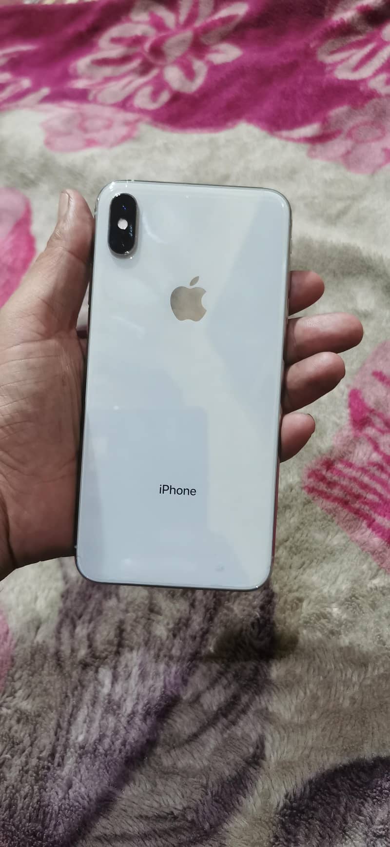 iPhone xs max 256 gb pta approve read add plz 9