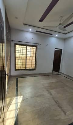 5 Marla beautiful portions available for rent