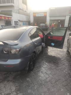 Mazda Axela 1500 CC