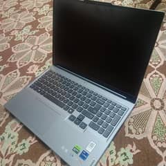 lenovo RTX4070 ci9 14 generation legion 32gb ram 1TB