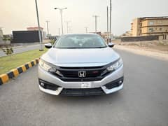 Honda Civic Turbo 1.5 VTEC CVT