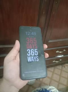 Realme C33