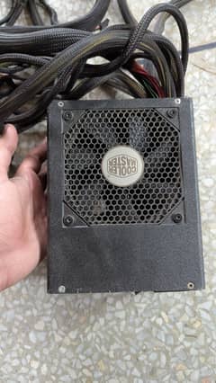 Cooler Master Ultimate - 900w watt 80+ silver- gaming pc power supply