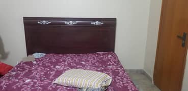 Bed for sale urget sale