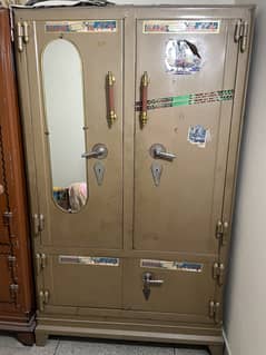 Iron Almari/Wardrobe. Lohay ki almari