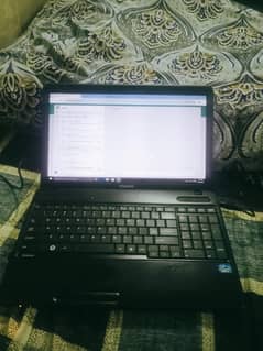 TUSHIBA Core i3