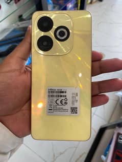 Infinix Smart 8 Pro