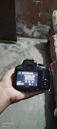 Canon 100d DSLR