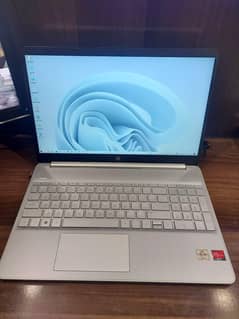 HP AMD ATHLON GOLD Laptop