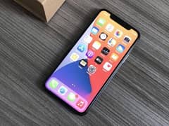 I phone 11 pro Used like new