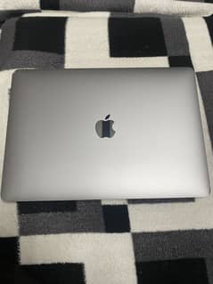 MacBook pro 2019