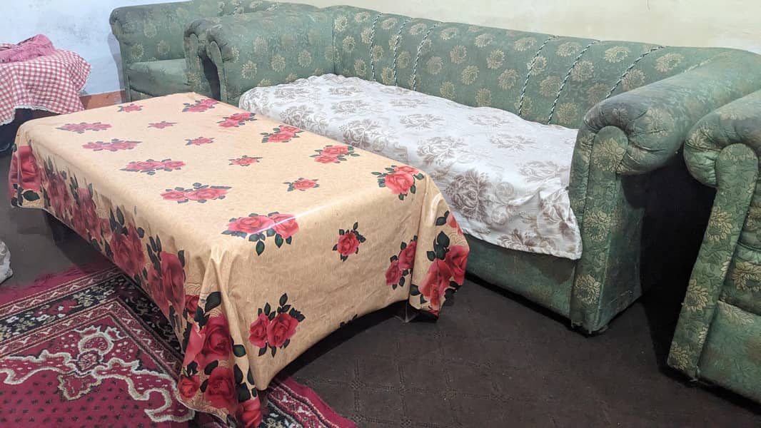 sofa set with table 0