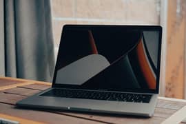 Apple MacBook Pro 2019 13 inches | 16RAM | 256 SSD | CONDITION 10/10