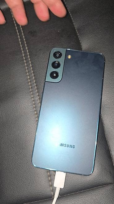 S22 Plus 8/128 GB 7.0 UI. never patch. Non PTA. 10/10  Condition. 2