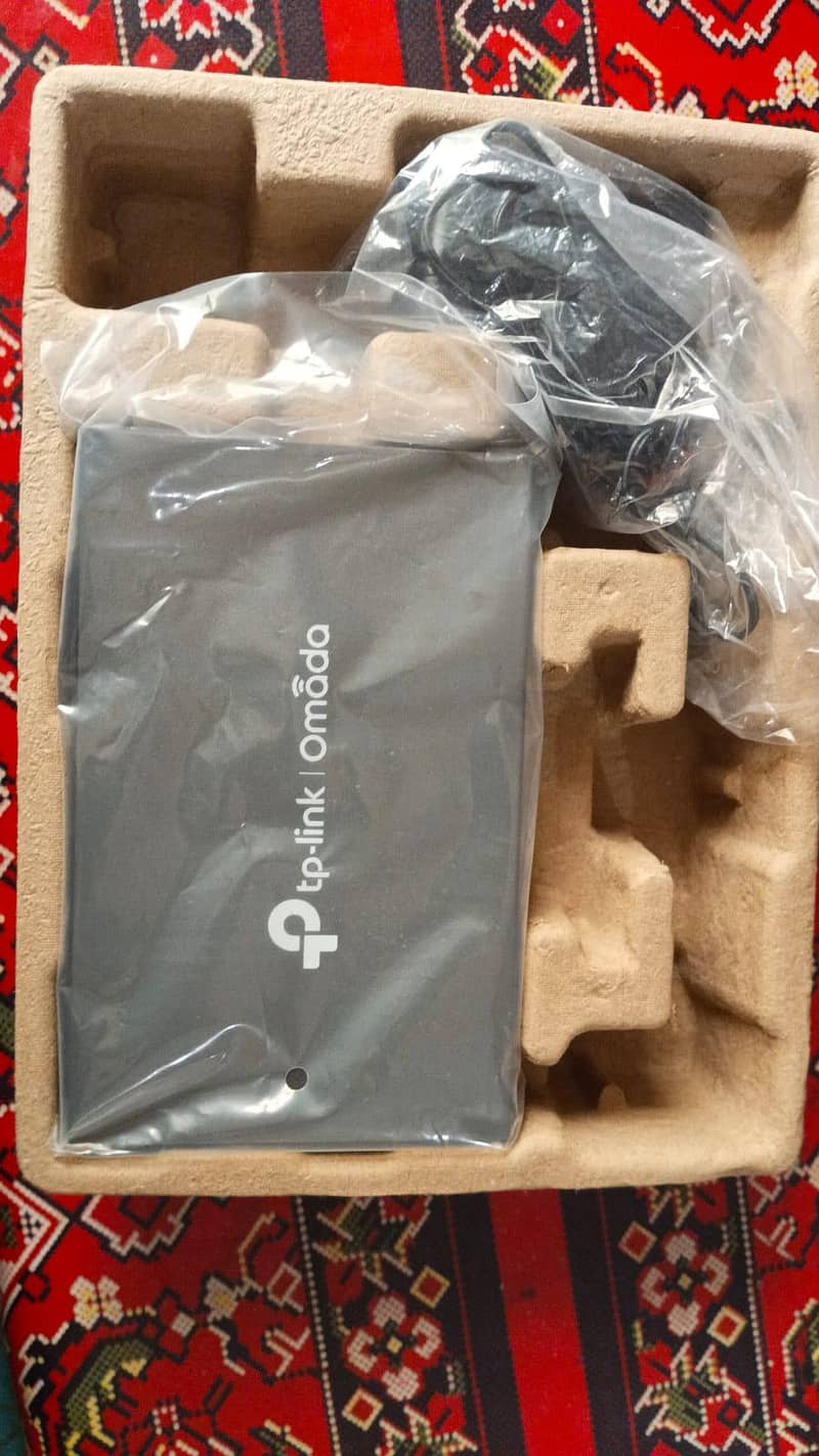 TPLINK OMADA GIGABIT  load BALANCER AND VPN ROUTER  ER605-V2 2