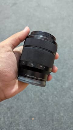 Sony FE 28-70mm f/3.5-5.6 OSS Lens | Full Frame | Best Condition