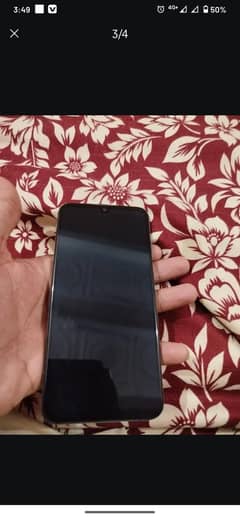 Motorola one zoom 4/128 ram all ok battery  timing okay