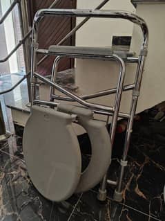 Commode