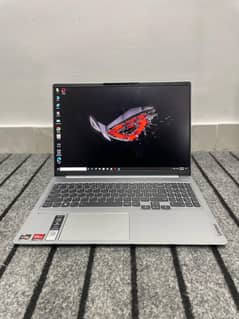 Lenovo IdeaPad 5 pro 13 Gen Ryzen 7pro 6800H 2K Resolution 2GB Graphic