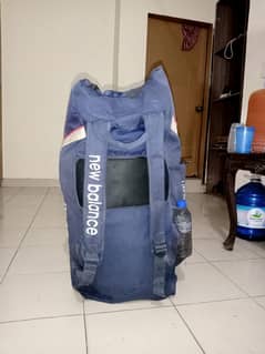 cricket kit without bat(helmet,pads,gloves,thai,4 practice bowls,bag)