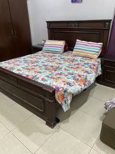 Bed set for sale