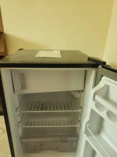Dawlance Mini Fridge