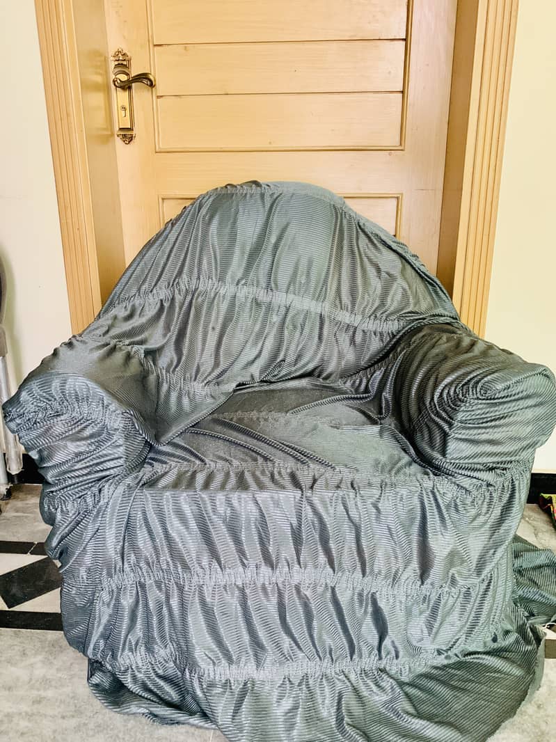 5 Seater Sofa Set With A Set Of 3 Tables 0