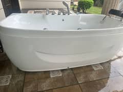 Bath tub/Jacuzzi/Whirlpool Bath Tub/big Bath Tub/Luxury Spa Tub