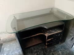 Table Used In Offices