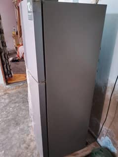 Hair 246 frig medium size bagh e korangi