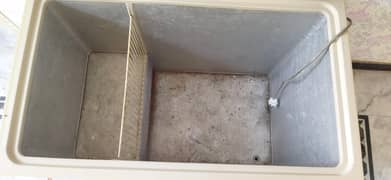 WAVES DEEP FREEZER USED WORKING OK