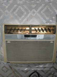 used ship AC in very good quality