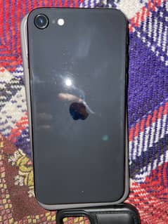 Iphone Se 2020 Exchange With Leptop Whatapp 03007231579