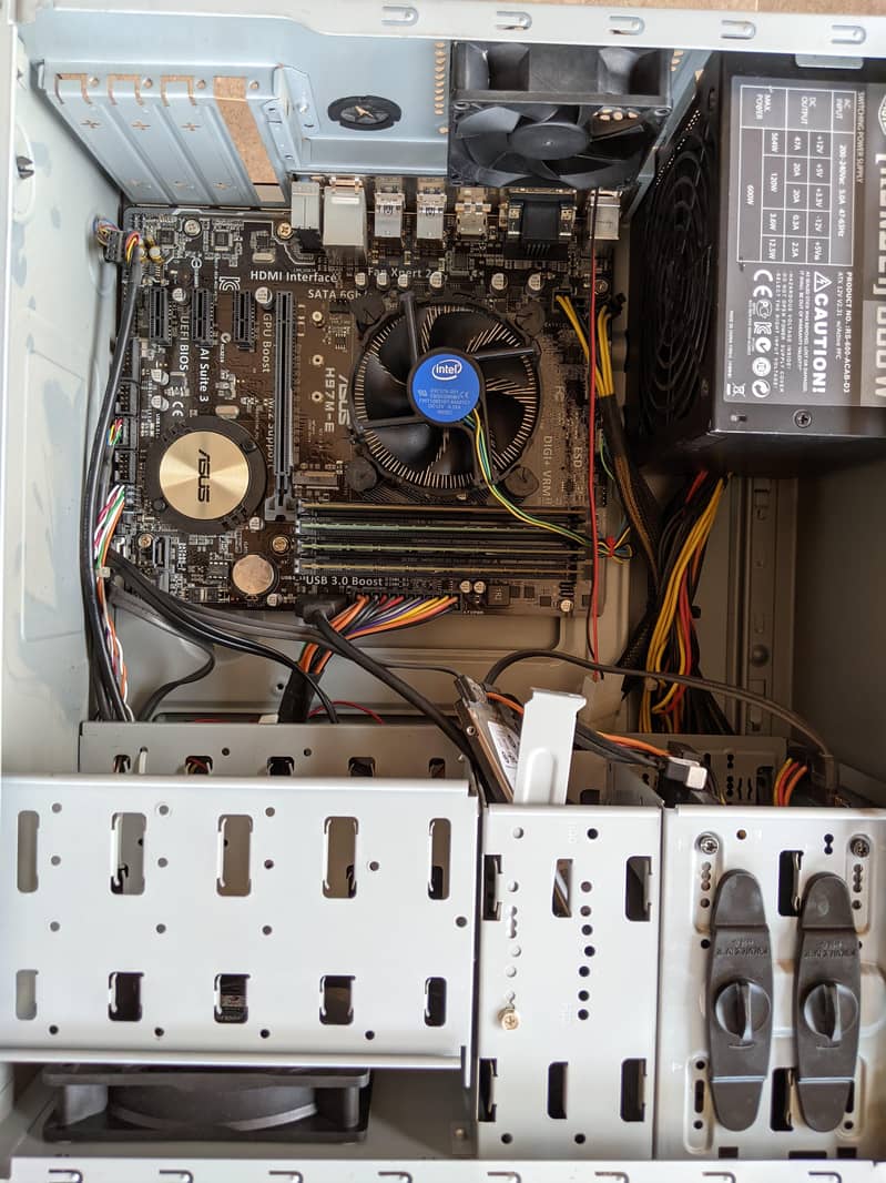 Intel core i7 4th generation 4790 processor 9