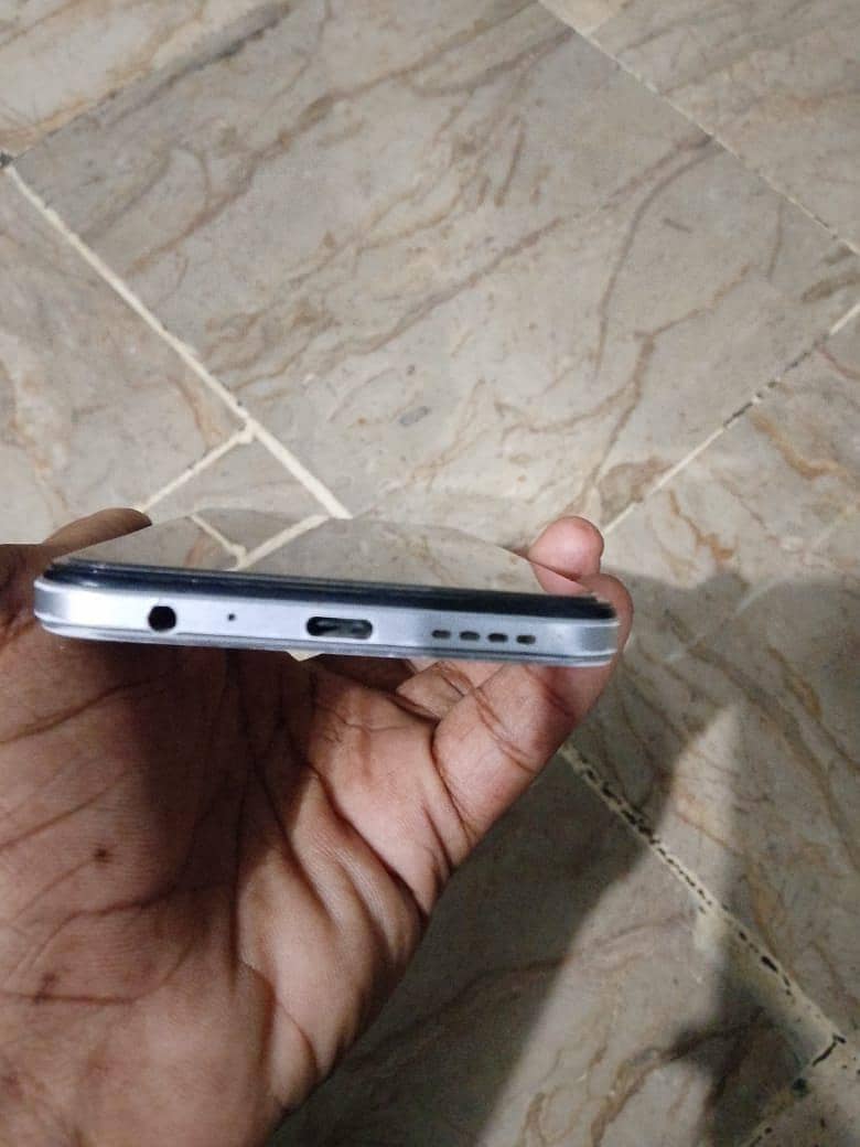 Infinix Note 11 6/128 With Box Exchange Possible 8
