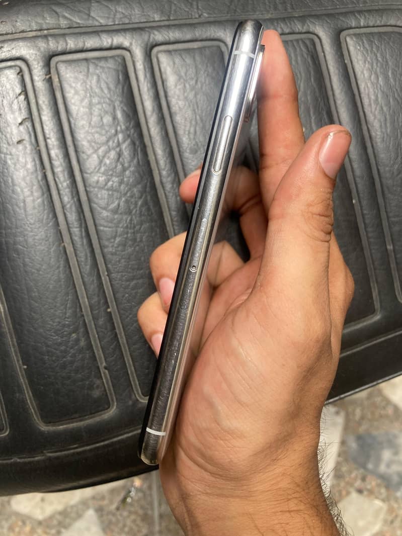IPHONE X NON PTA 256GB BYPASS READ AD 5