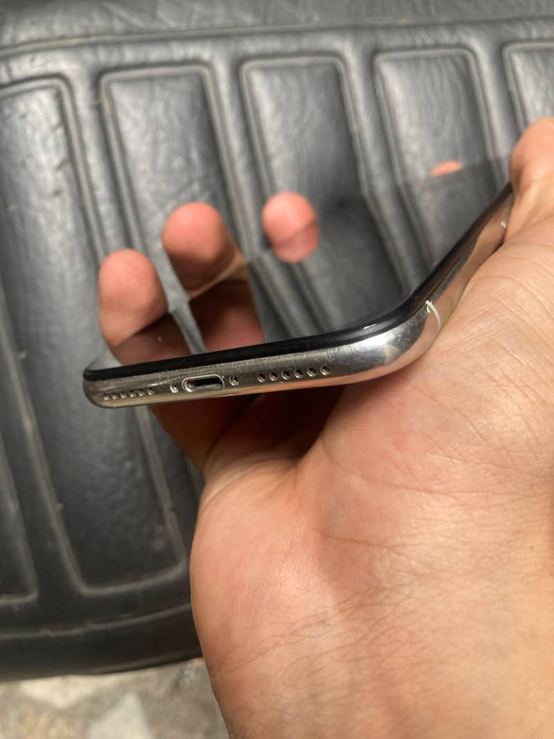IPHONE X NON PTA 256GB BYPASS READ AD 6