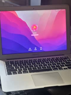 APPLE MACBOOK AIR 2017 13.3INCH DISPLAY 1.5GB GRAPHIC CARD