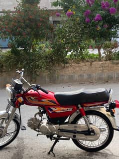 United 70cc