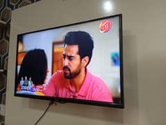 Haier 32 inch LED tv