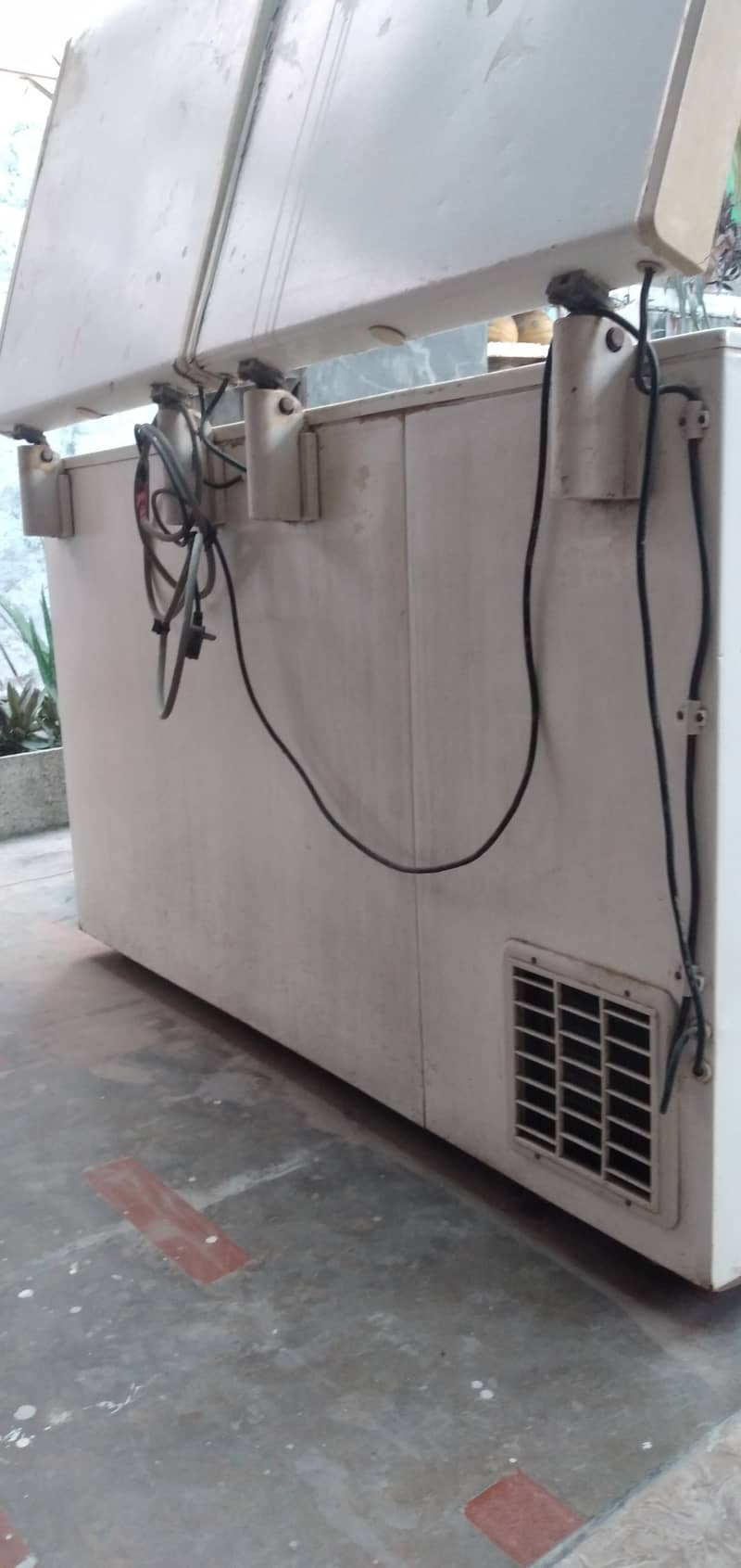 Waves Deep freezer 1