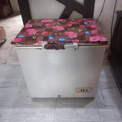 Dawlence Deep freezer