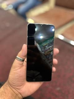 vivo y04 4/64
